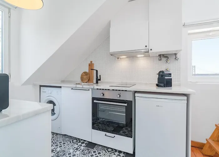 Apartment Casa Boma - Unique With Private Balcony And Panoramic Bridge View - Alcantara Iv